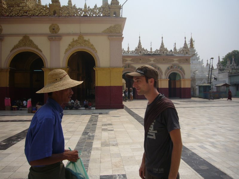 Forest & JoJo inside the courtyard of a peaceful pagoda